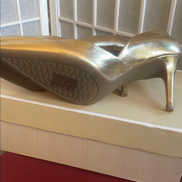 Michael Kors Gold Heels - Picture 7 of 8